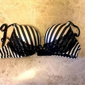 Miraculous Plunge Victoria Secret bra 34A